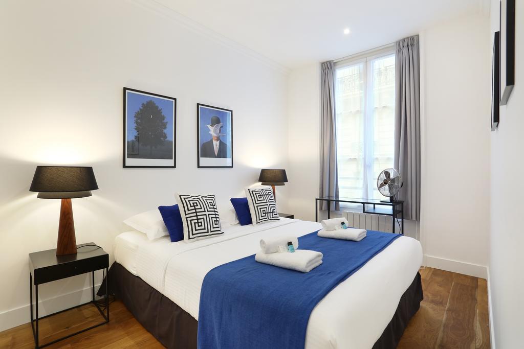 Rent A Room - Residence Blanche Paris Eksteriør bilde