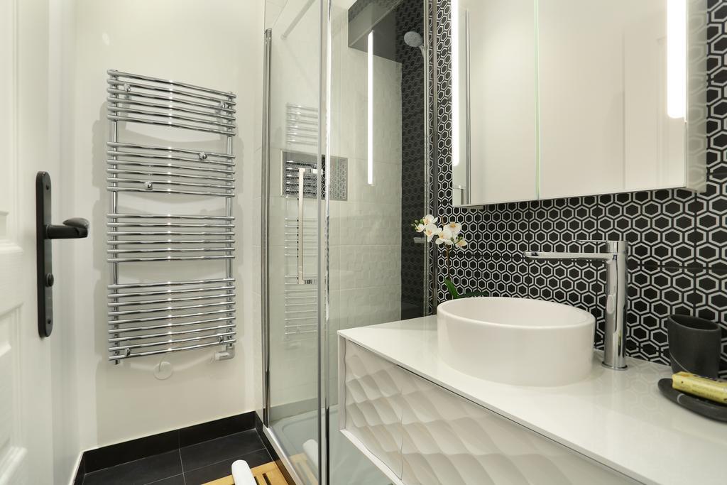 Rent A Room - Residence Blanche Paris Eksteriør bilde