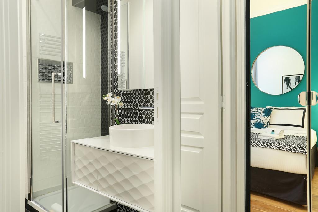 Rent A Room - Residence Blanche Paris Eksteriør bilde