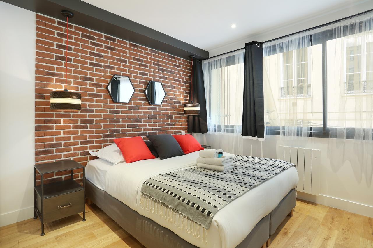 Rent A Room - Residence Blanche Paris Eksteriør bilde