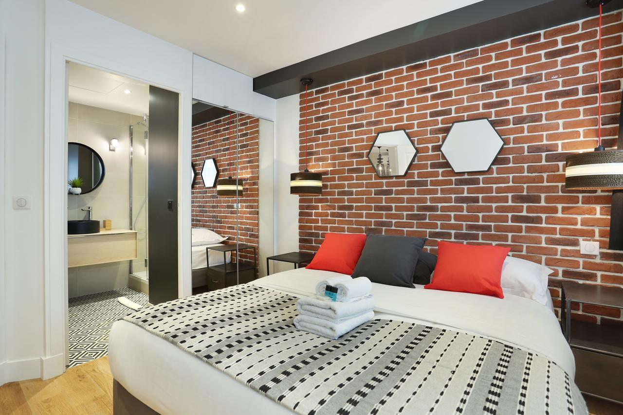 Rent A Room - Residence Blanche Paris Eksteriør bilde